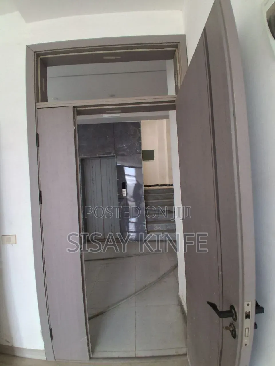 3bdrm Apartment in Murgat, Gullele for sale