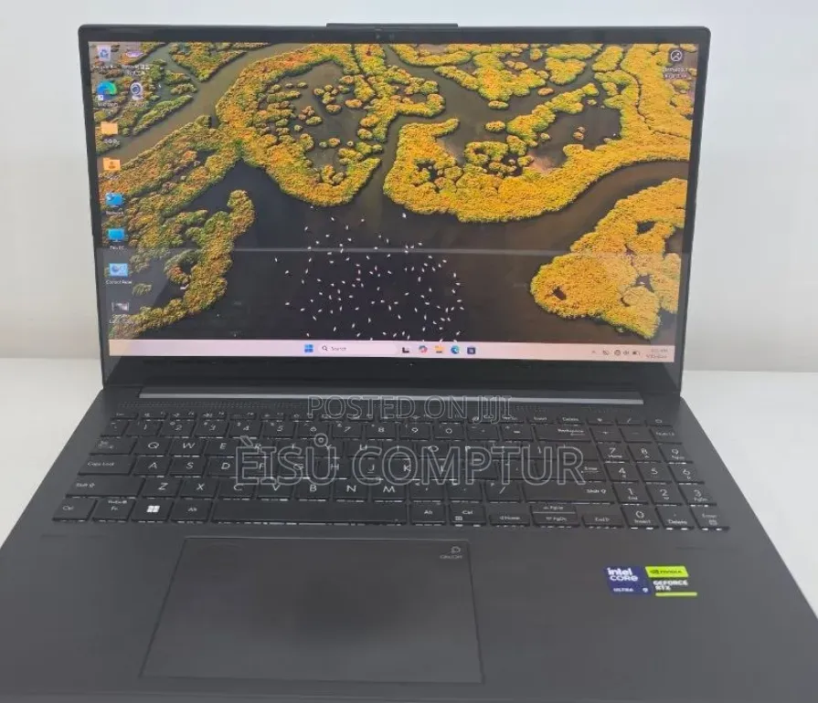 New Laptop Asus VivoBook 15 X505BA 16GB Intel Core Ultra 9 SSD 512GB