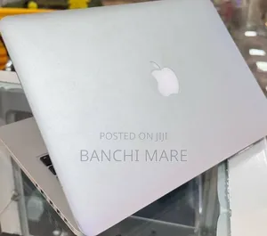 New Laptop Apple MacBook Pro 2015 16GB Intel Core i5 SSD 256GB