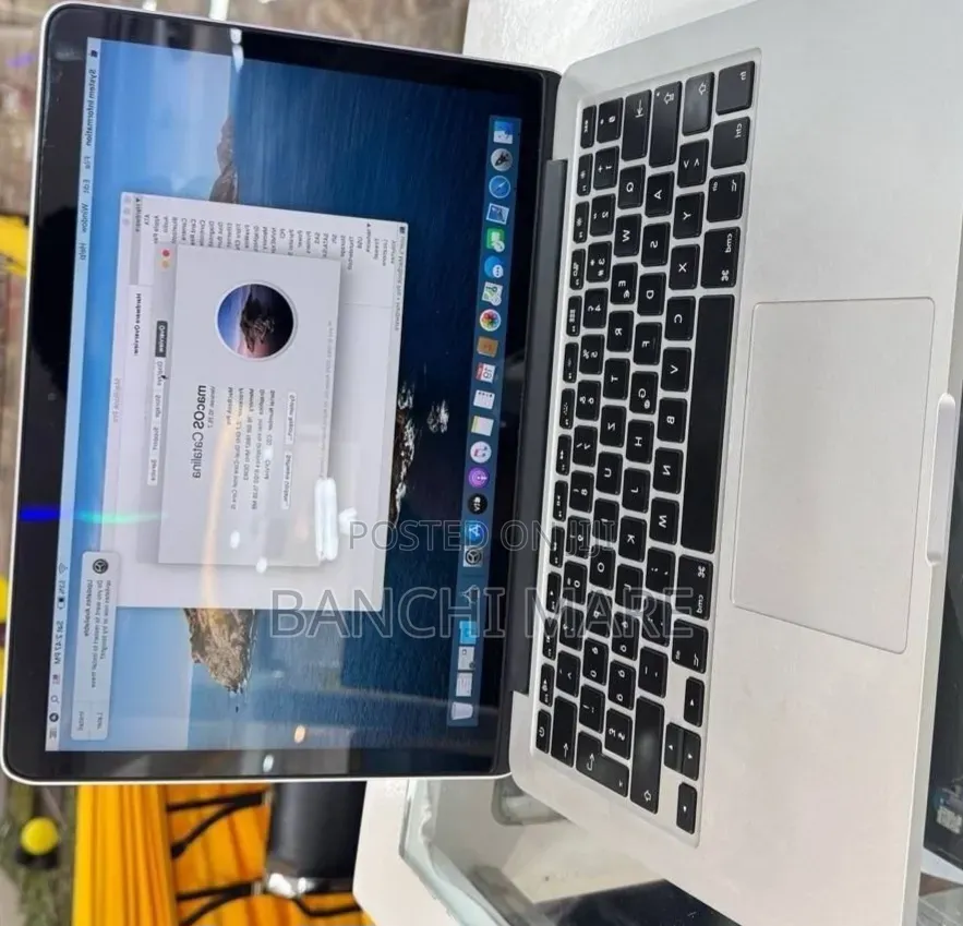New Laptop Apple MacBook Pro 2015 16GB Intel Core i5 SSD 256GB