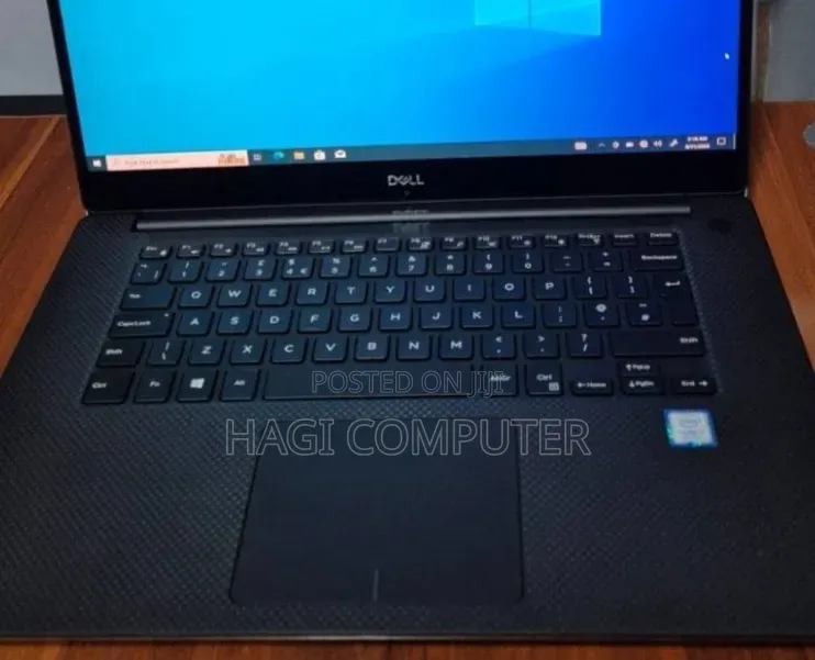 New Laptop Dell XPS 15 16GB Intel Core i7 SSD 512GB