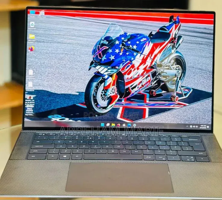 New Laptop Dell Precision 5560 16GB Intel Core i7 SSD 512GB