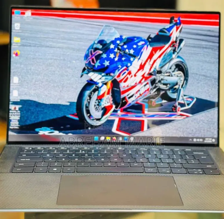 New Laptop Dell Precision 5560 16GB Intel Core i7 SSD 512GB
