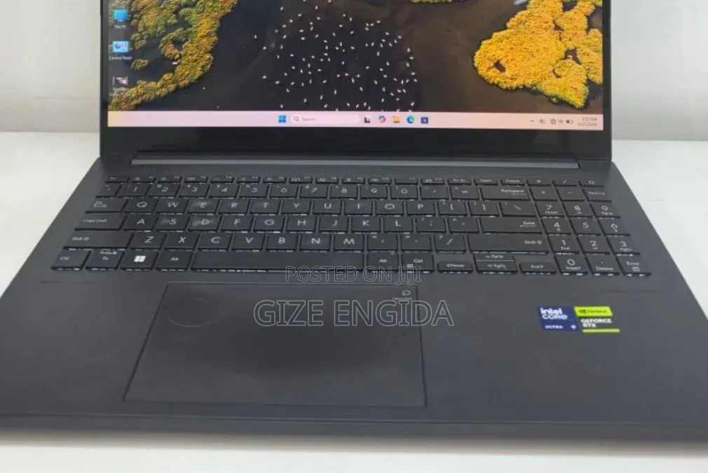 New Laptop Asus Vivobook 15 16GB Intel Core Ultra 9 SSD 512GB