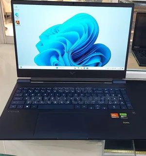 New Laptop HP Victus 16 8GB AMD Ryzen 7 SSD 1T