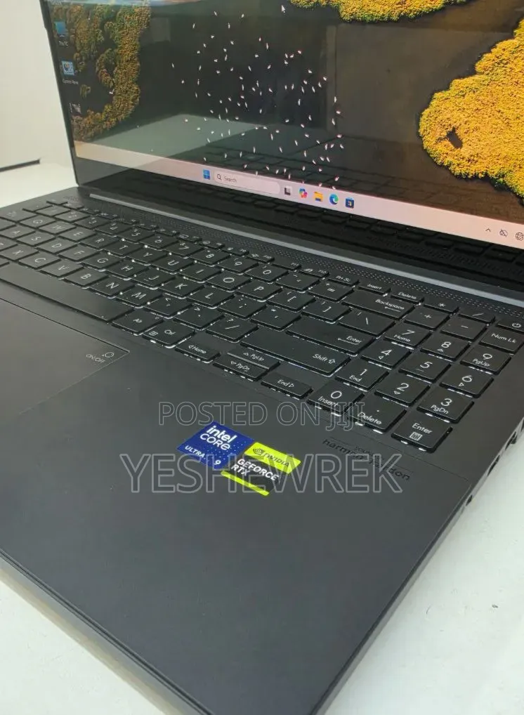 New Laptop Asus ROG Strix G15 16GB Intel Core i7 SSD 1T