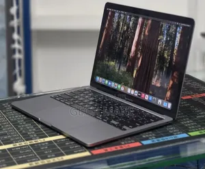 New Laptop Apple MacBook Pro 2021 M1 16GB Apple M1 Pro SSD 256GB