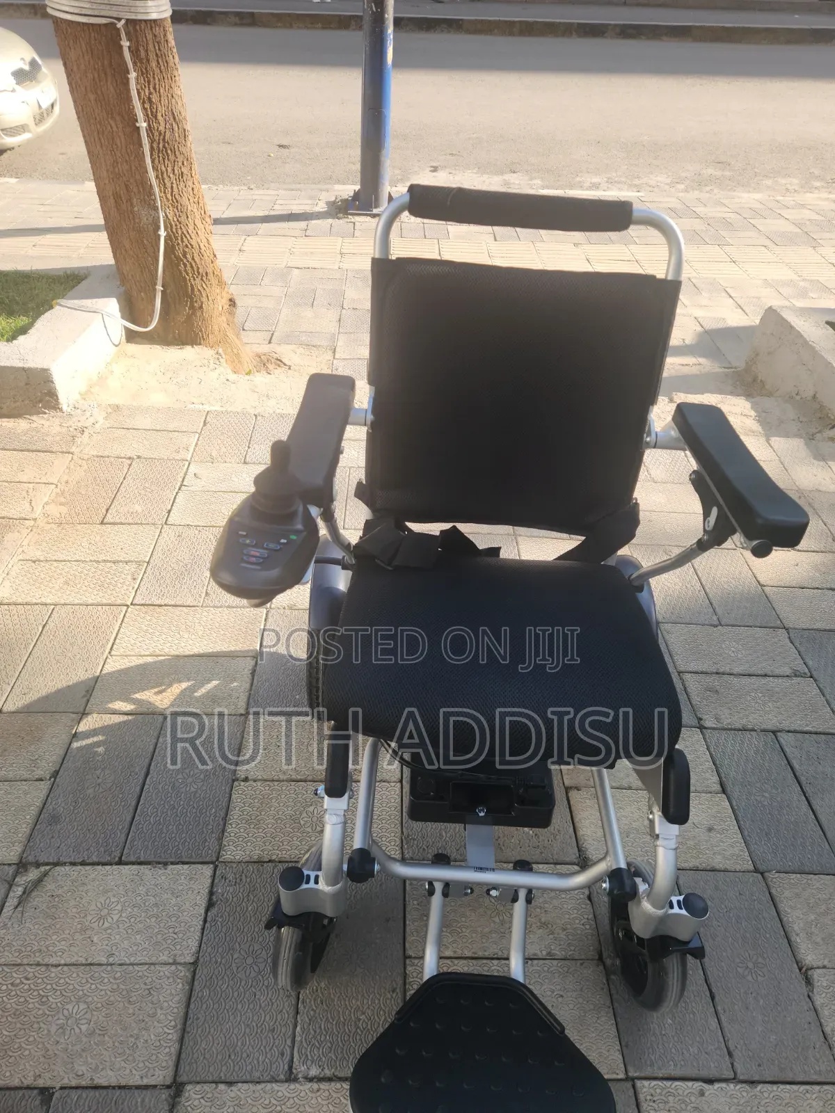 Electrical wheelchair鳵的wheelchair寄來Electrical Equipment Wheelchair New