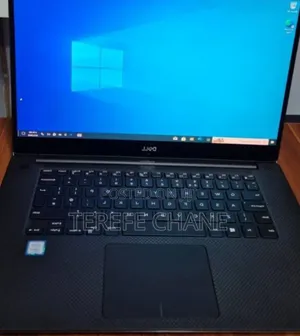 New Laptop Dell XPS 15 16GB Intel Core i7 SSD 512GB