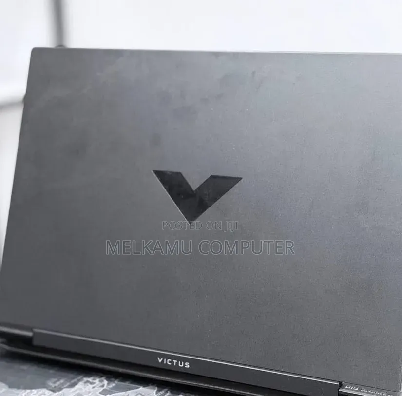 New Laptop HP Victus 15 8GB AMD Ryzen 5 SSD 512GB