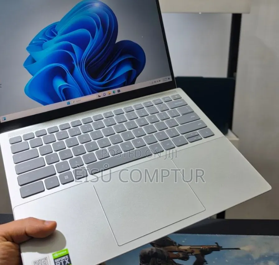 New Laptop Dell Inspiron 15 16GB Intel Core i7 SSD 512GB