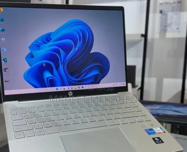 New Laptop Dell Precision 5540 16GB Intel Core i7 SSD 512GB