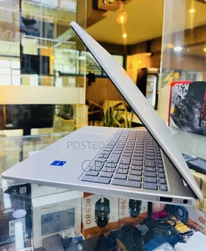 New Laptop HP Stream Notebook 16GB Intel Core i7 SSD 1T