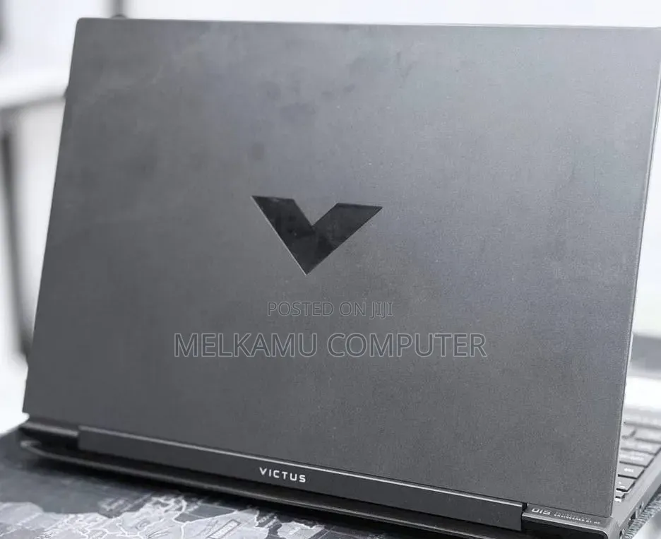 New Laptop HP Victus 15 8GB AMD Ryzen 5 SSD 512GB