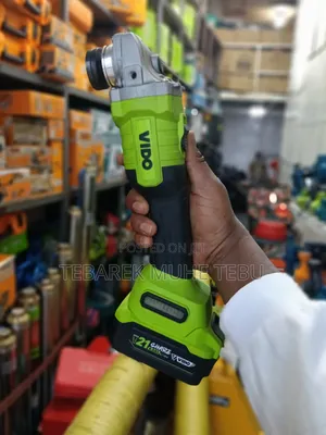 Video 21V Brushless Cordless Angle Grinder 125mm