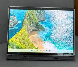 New Laptop Microsoft Surface Pro 8 8GB Intel Core i5 SSD 256GB