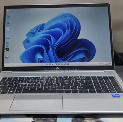 New Laptop HP ProBook 430 G8 16GB Intel Core i7 SSD 512GB