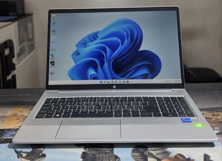 New Laptop HP ProBook 430 G8 16GB Intel Core i7 SSD 512GB