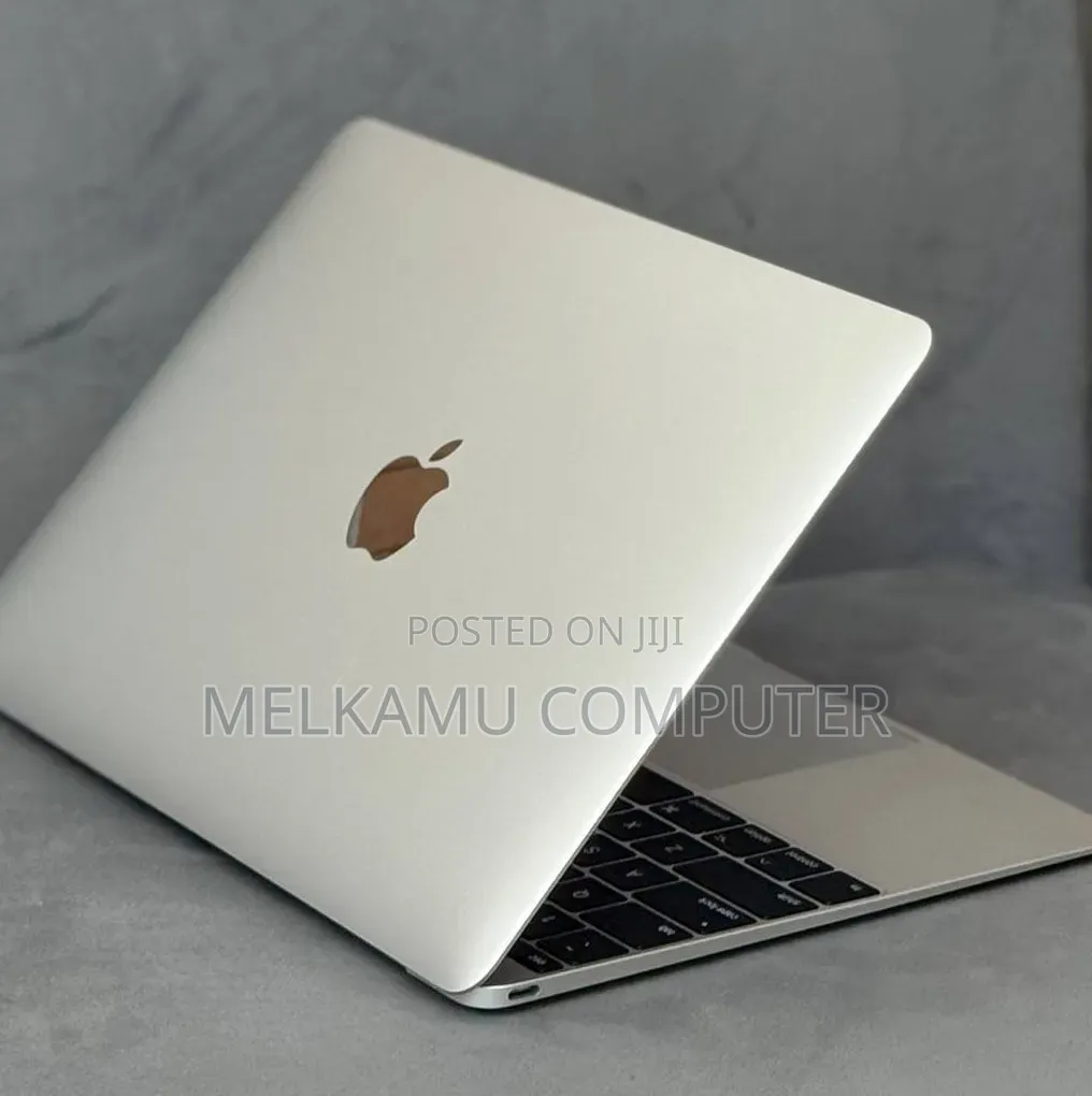 New Laptop Apple MacBook 2017 8GB Intel Core M3 SSD 256GB