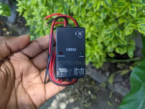 የሶላር ቻርጅ መቆጣጠሪያ 12v 3A