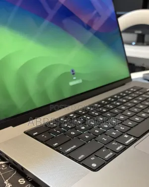 New Laptop Apple MacBook Pro 2021 M1 Max 64GB Apple M1 Max SSD 1T