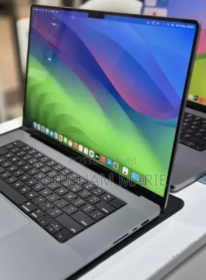 New Laptop Apple MacBook Pro 2021 M1 Max 64GB Apple M1 Max SSD 1T