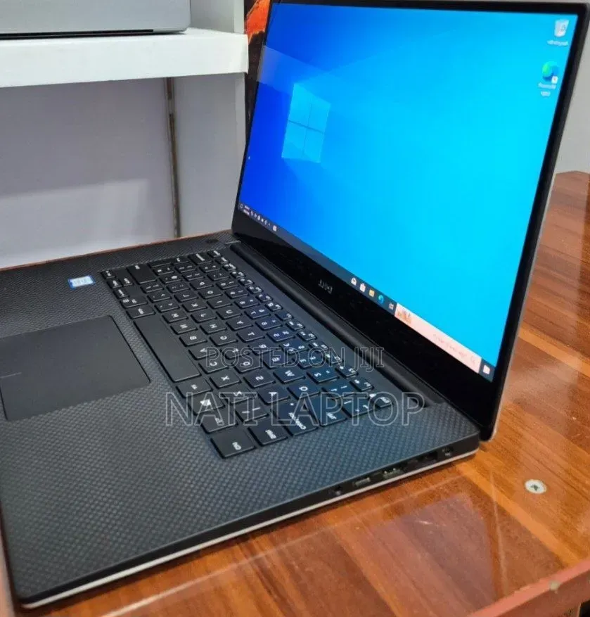 New Laptop Dell XPS 15 16GB Intel Core i7 SSD 512GB