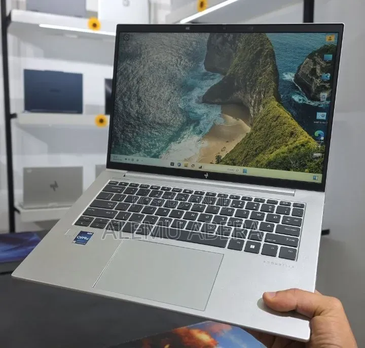 New Laptop HP Pavilion 14 16GB Intel Core i7 SSD 512GB