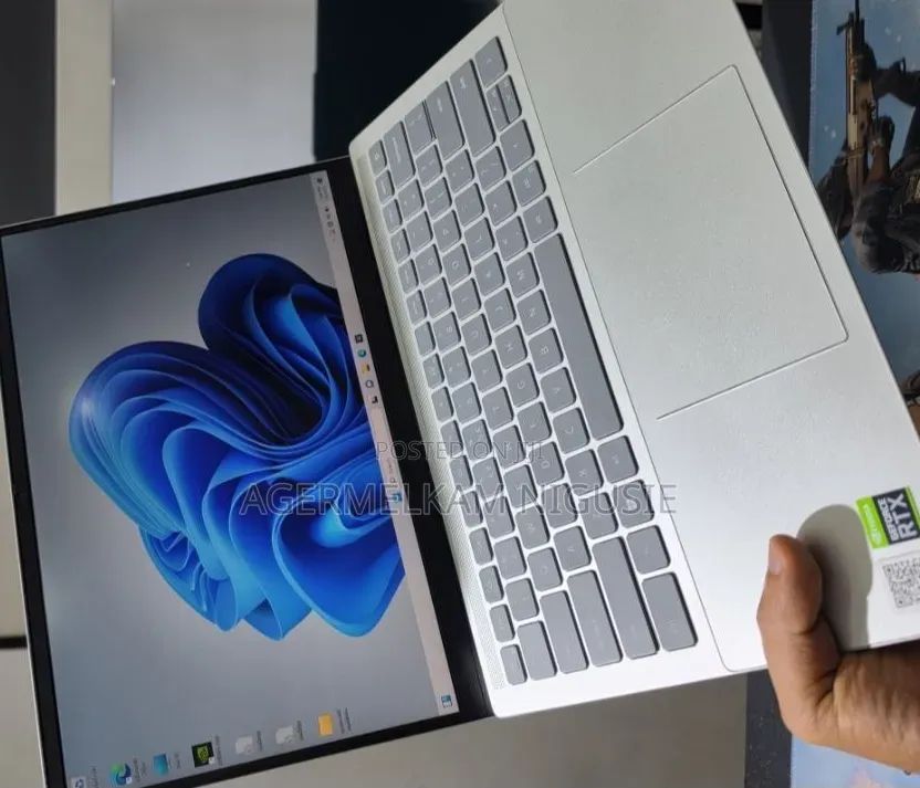 New Laptop Dell Inspiron 15 16GB Intel Core i7 SSD 512GB