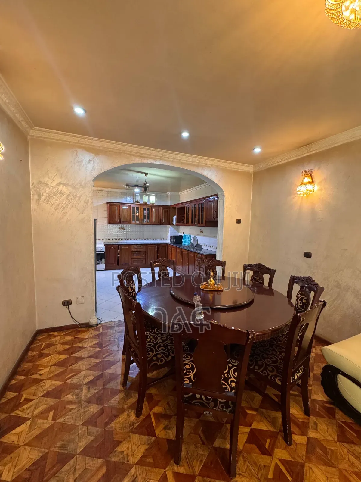 Furnished 7bdrm House in For Rent Bole:24 - for rent