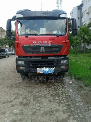 Sinotruk Howo 2017 Red