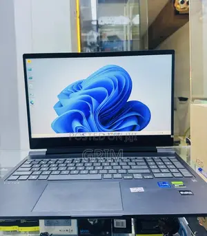 New Laptop HP Victus 15 16GB Intel Core i7 SSD 1T