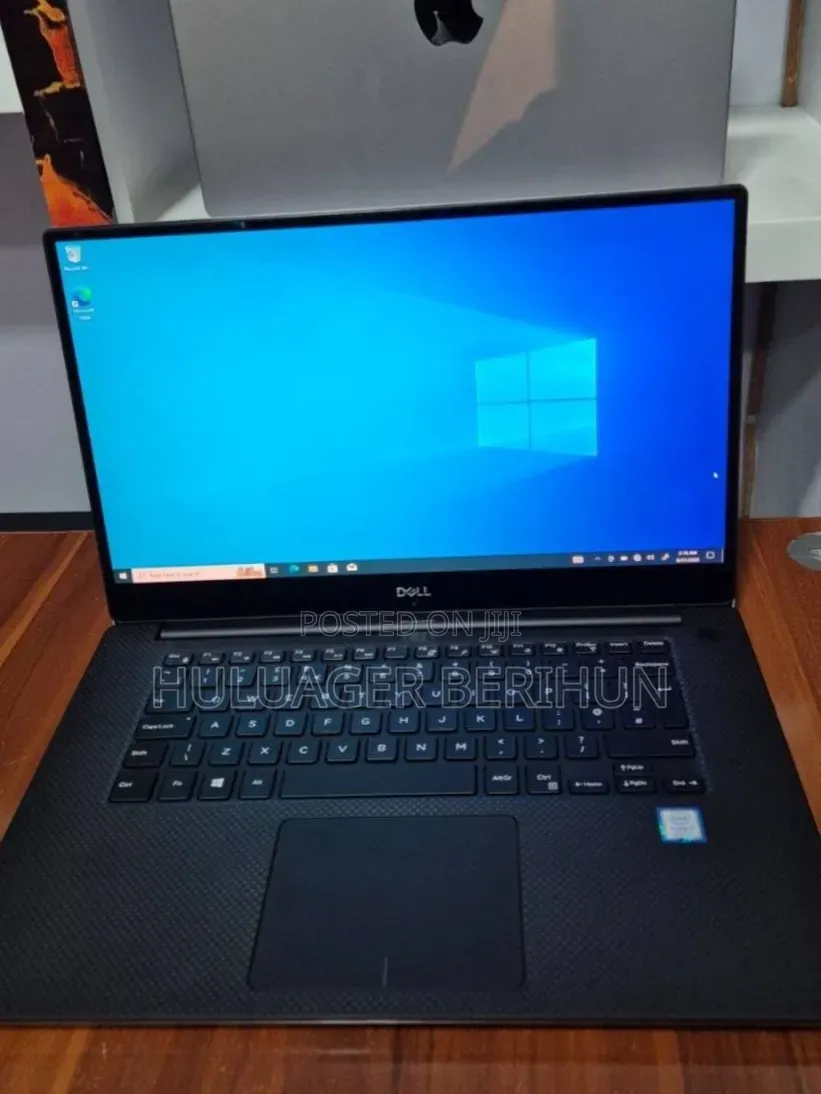 New Laptop Dell XPS 15 16GB Intel Core i7 SSD 512GB