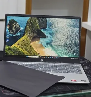 New Laptop HP Stream Notebook 8GB AMD Ryzen 5 SSD 512GB