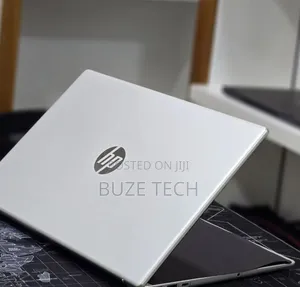 New Laptop HP Stream Notebook 8GB AMD Ryzen 5 SSD 512GB