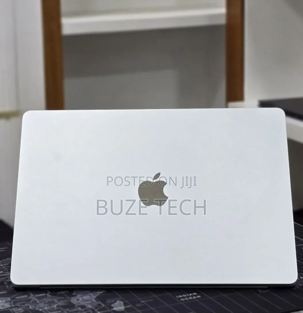 New Laptop Apple MacBook Air 2026 M5 16GB Apple M5 SSD 256GB