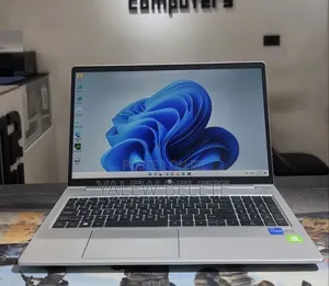 New Laptop HP ProBook 450 G8 16GB Intel Core i7 SSD 512GB