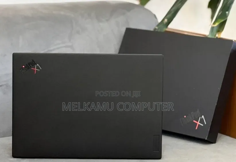 New Laptop Lenovo ThinkPad X1 16GB Intel Core i5 SSD 512GB
