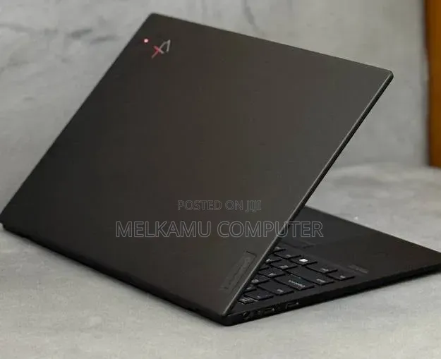 New Laptop Lenovo ThinkPad X1 16GB Intel Core i5 SSD 512GB