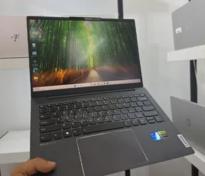 New Laptop Lenovo ThinkPad T14 16GB Intel Core i7 SSD 512GB