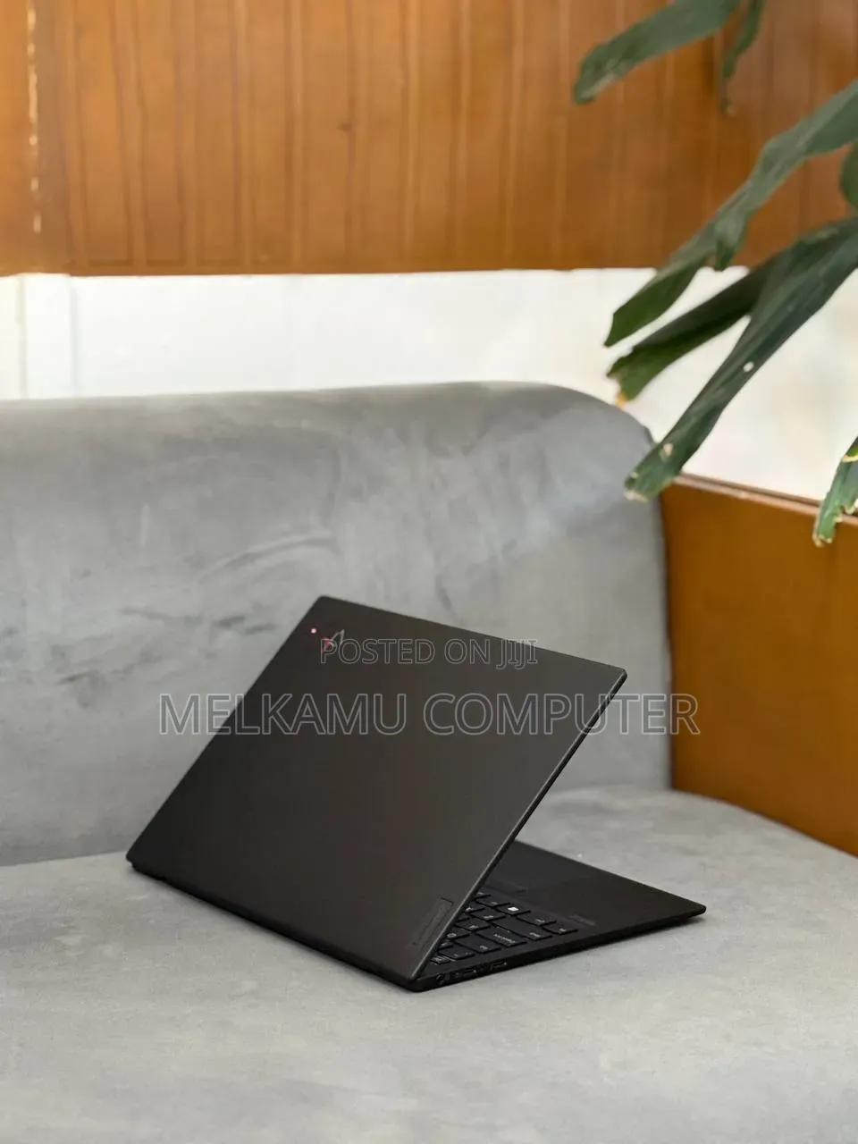 New Laptop Lenovo ThinkPad X1 16GB Intel Core i5 SSD 512GB