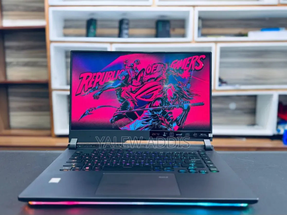 New Laptop Asus ROG Strix G15 16GB AMD Ryzen 9 SSD 1T