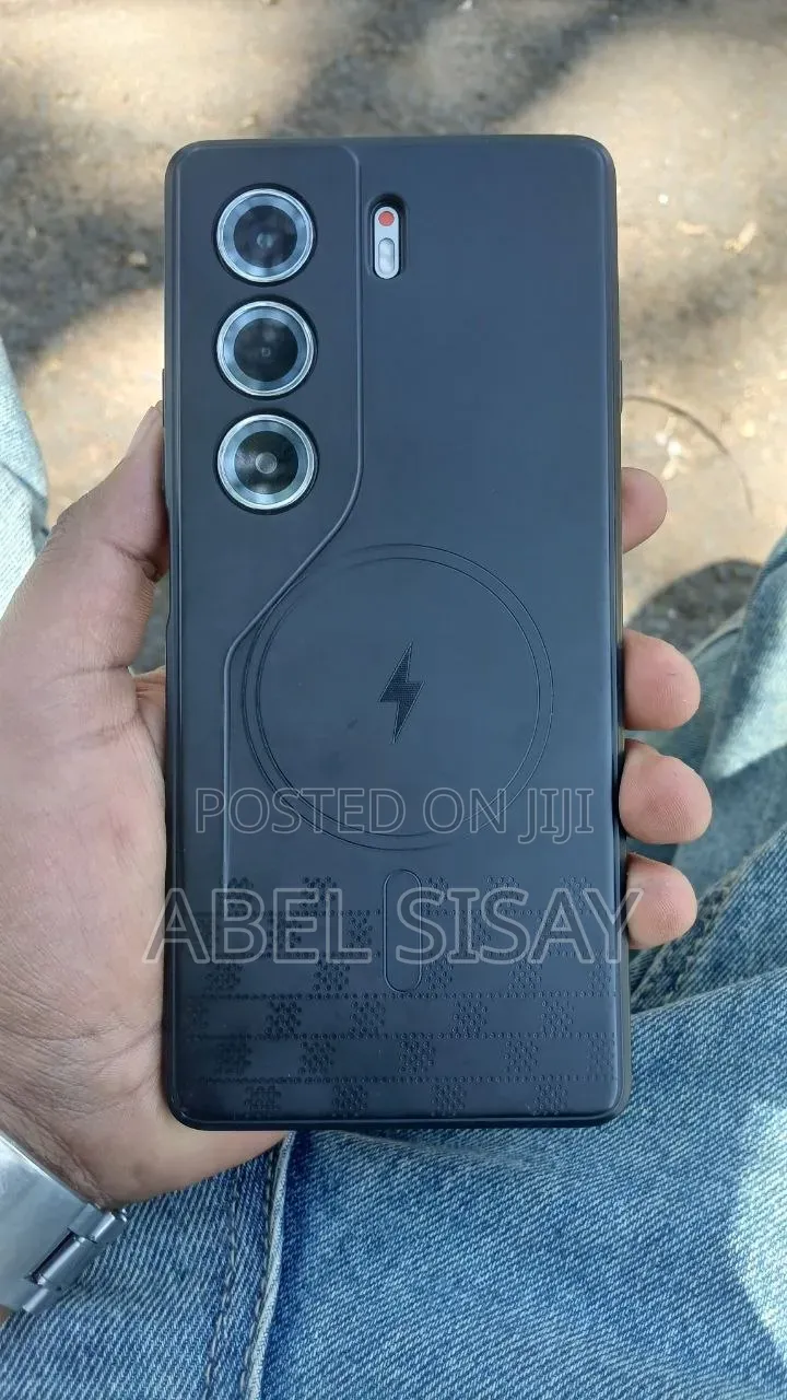 Tecno Camon 40 256 GB Silver