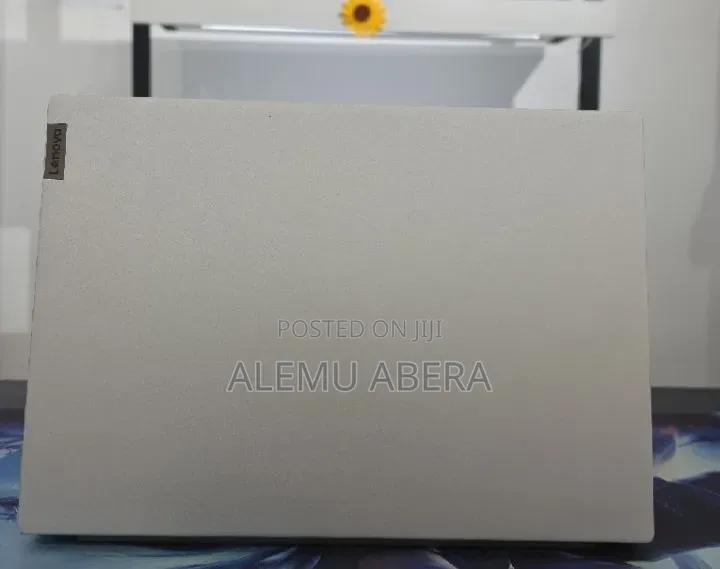 New Laptop Lenovo IdeaPad 1 16GB AMD Ryzen 7 SSD 512GB