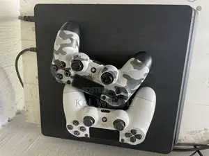 Ps4 Slim Jailbreak With 2original Joysticks