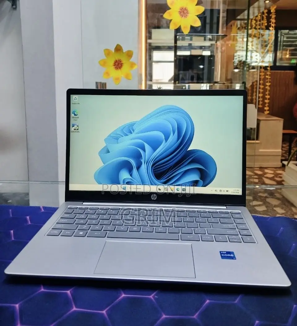 New Laptop HP Stream Notebook 16GB Intel Core i7 SSD 1T