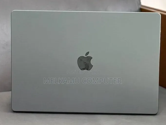 New Laptop Apple MacBook Pro 2021 M1 16GB Apple M1 SSD 512GB