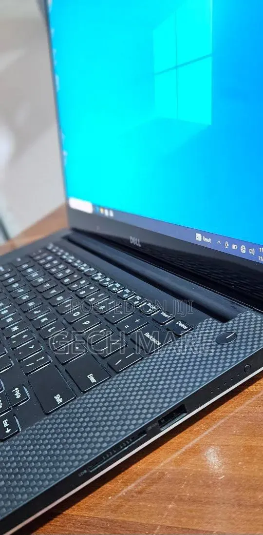 New Laptop Dell Precision 5540 16GB Intel Core i7 SSD 512GB
