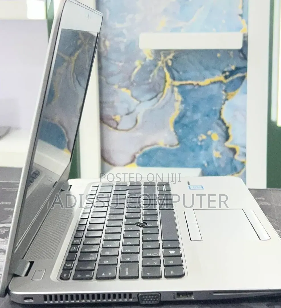 New Laptop HP EliteBook 840 G4 8GB Intel Core i7 SSD 256GB