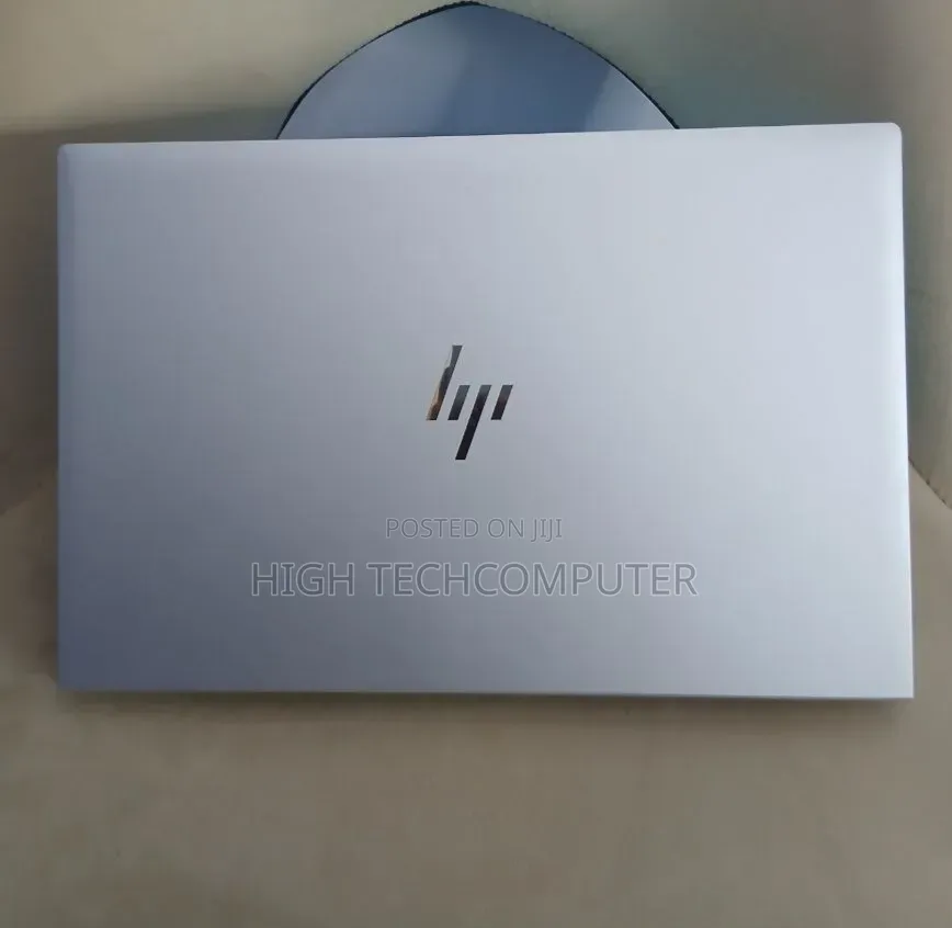 New Laptop HP EliteBook 840 G8 16GB Intel Core i5 SSD 512GB